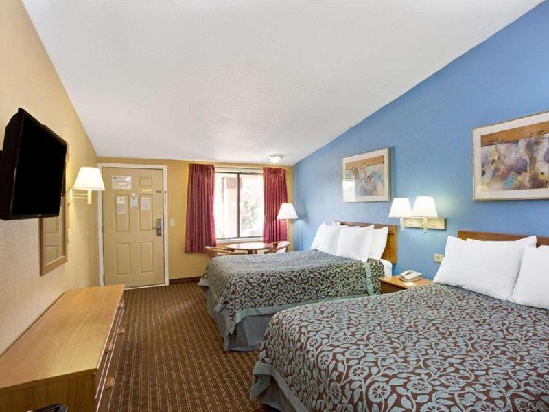 Days Inn By Wyndham Lawrenceville Luaran gambar